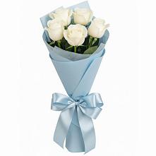 Букет 5 Белых роз Проуд в Поселок санатория Озеро Белое