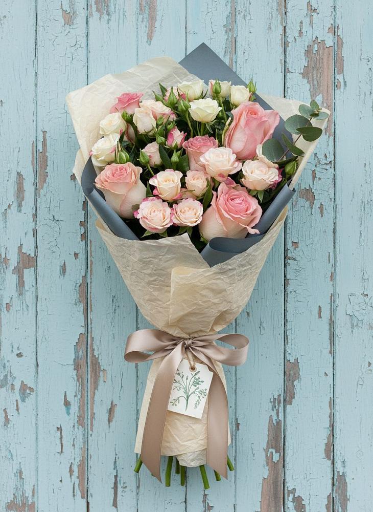 Букет цветов из: Розы в Поселок санатория Озеро Белое