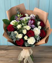 Букет цветов из:  Розы и Альстромерии в Поселок санатория Озеро Белое