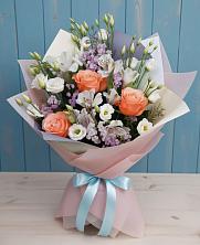 Букет цветов из:  Лизиантусы, Розы, Альстромерии и Гипсофила в Поселок санатория Озеро Белое