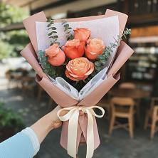 Букет цветов из:  Розы в Поселок санатория Озеро Белое