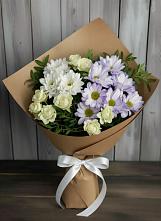 Букет цветов из:  Хризантемы и Розы в Поселок санатория Озеро Белое