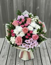 Букет цветов из:  Альстромерии, Гвоздики, Розы и Хризантемы в Поселок санатория Озеро Белое