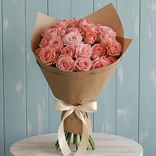 Букет цветов из:  Розы #REPLACE_PRED# Поселок санатория Озеро Белое