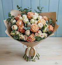 Букет цветов из:  Альстромерии и Розы в Поселок санатория Озеро Белое