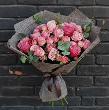 Букет цветов из:  Розы в Поселок санатория Озеро Белое