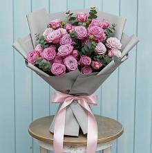 Букет цветов из:  Розы в Поселок санатория Озеро Белое